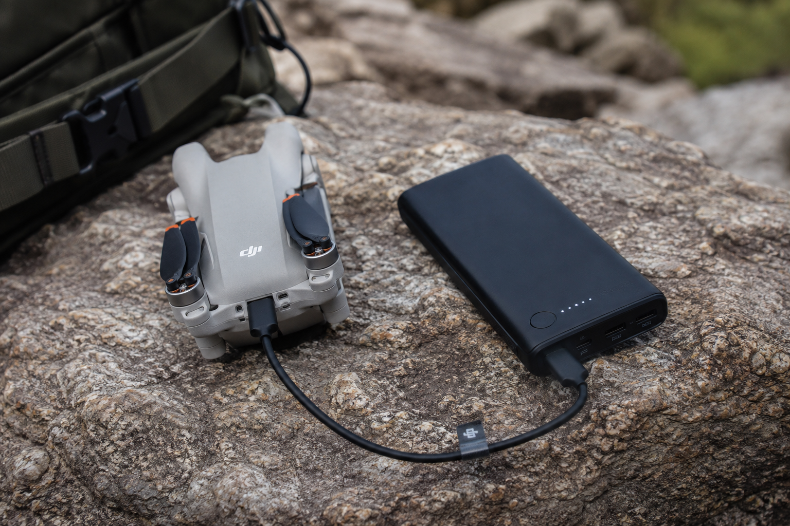 зарядка DJI Mini от пауэрбанка в полевых условиях